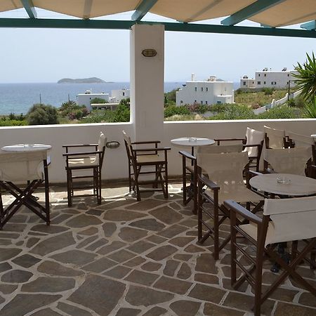 Ostria Hotel & Apartments Gavrio Exterior photo